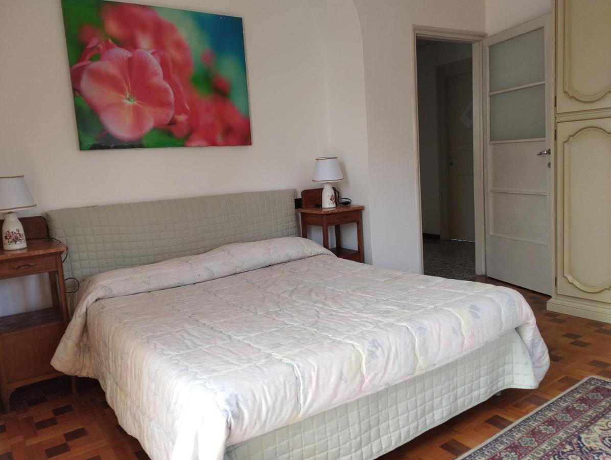 Casa Orisca Villa Lesa Kültér fotó